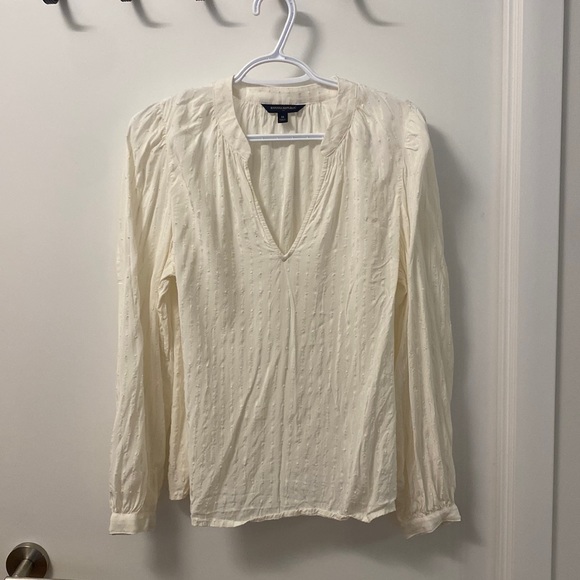 Banana Republic Off-White Blouse - Picture 1 of 3